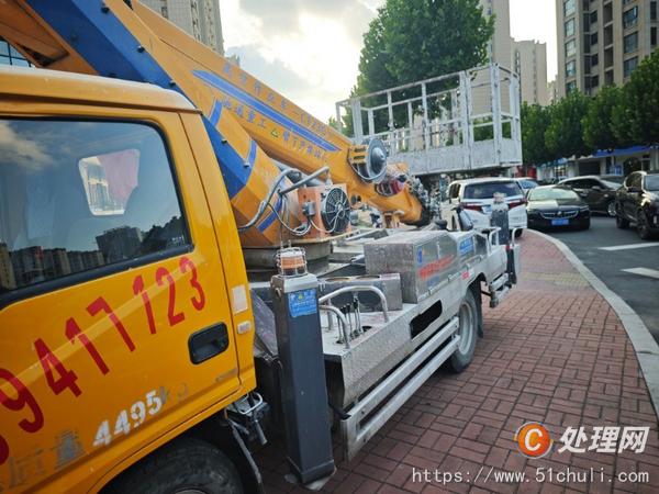 二手高空作業(yè)車