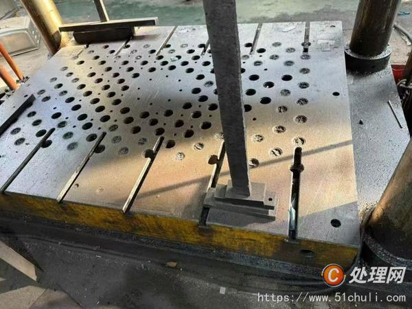 二手液壓機(jī)