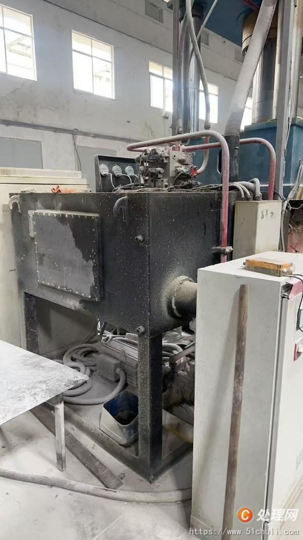 二手液壓機(jī)