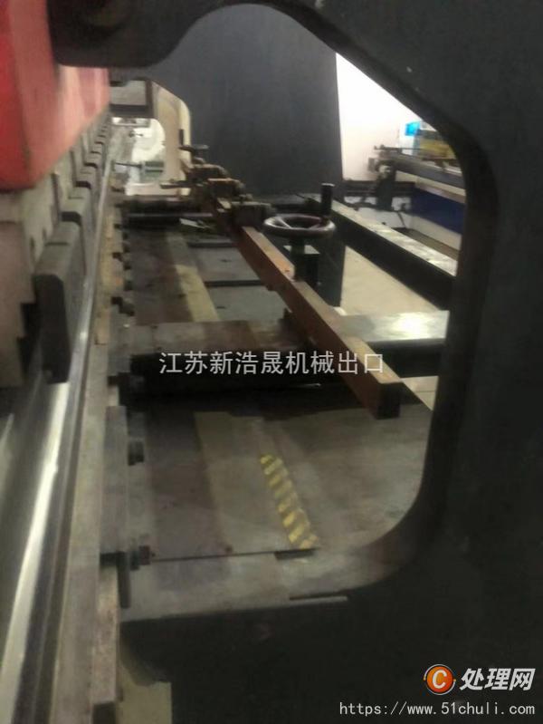 二手折彎機