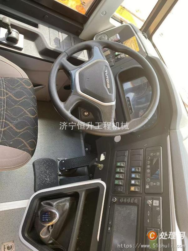 二手校車(chē)