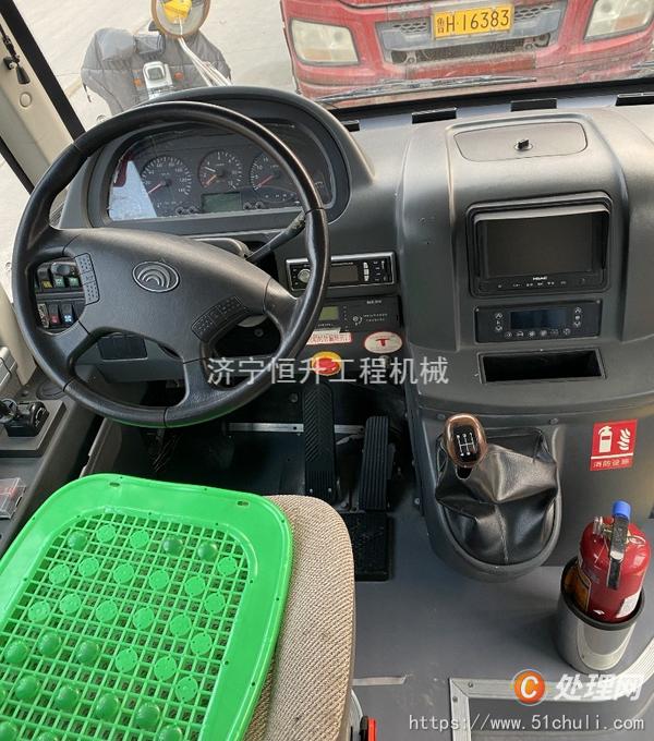 二手校車