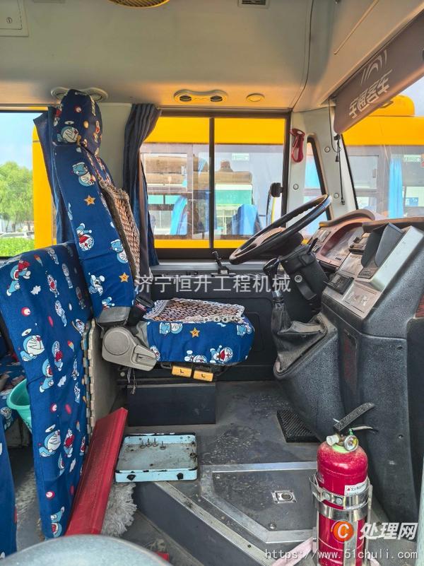 二手校車