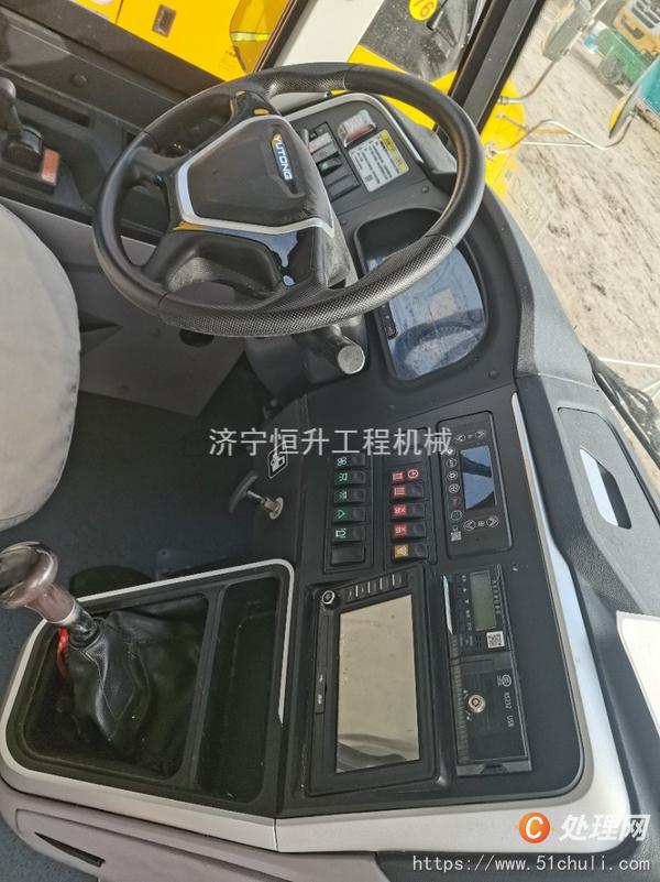 二手校車