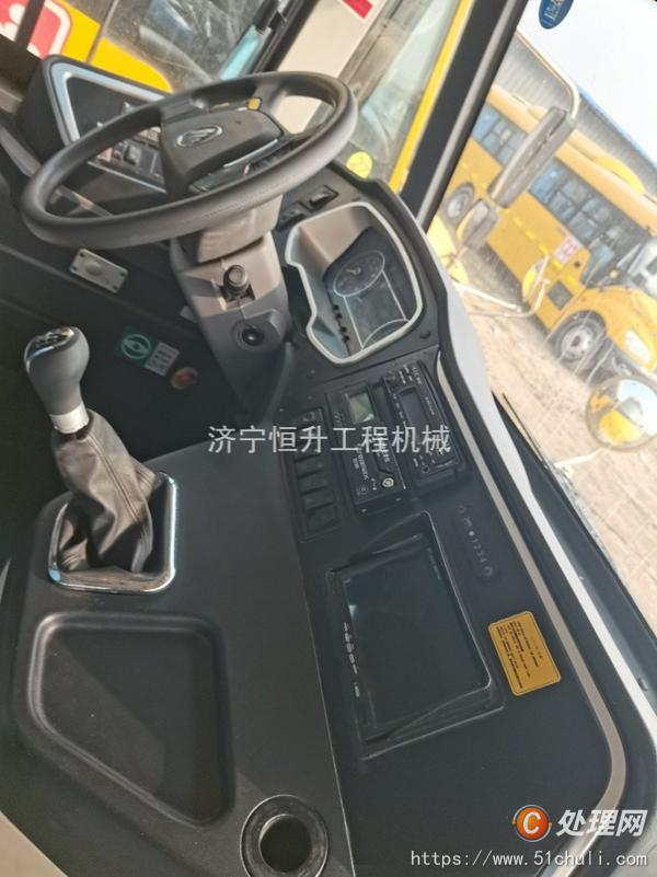 二手校車