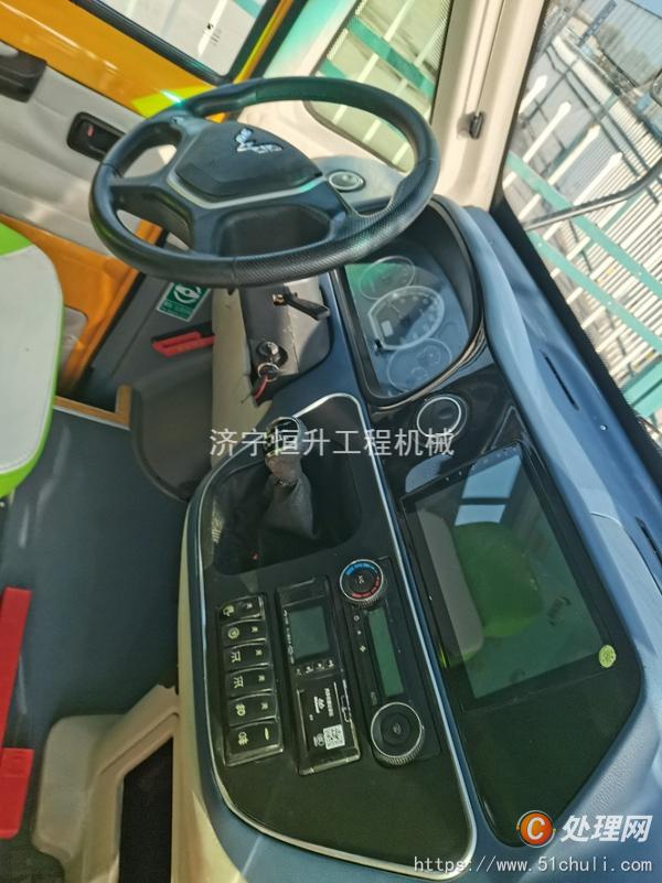 二手校車