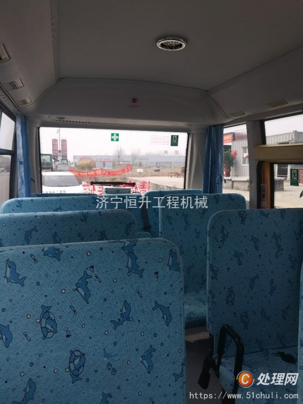 二手校車