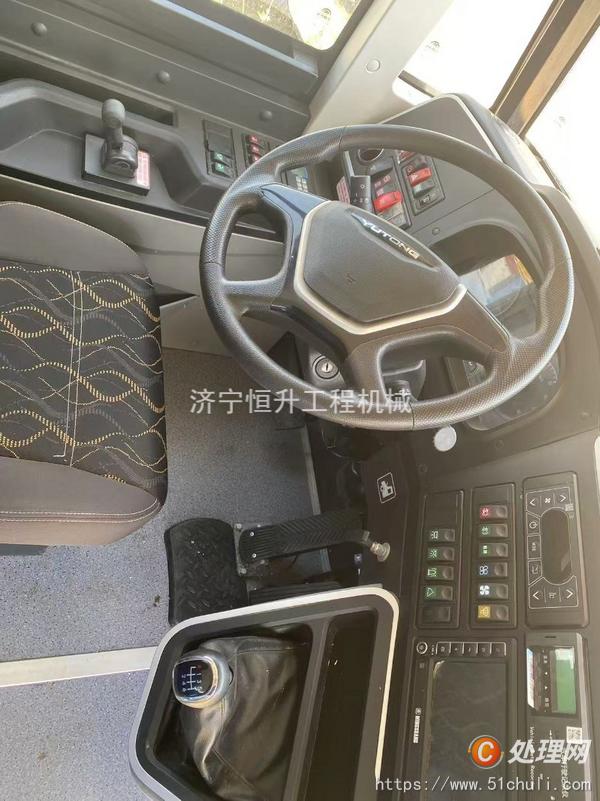 二手校車