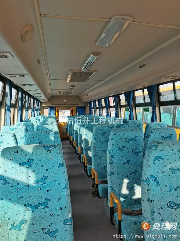 二手校車