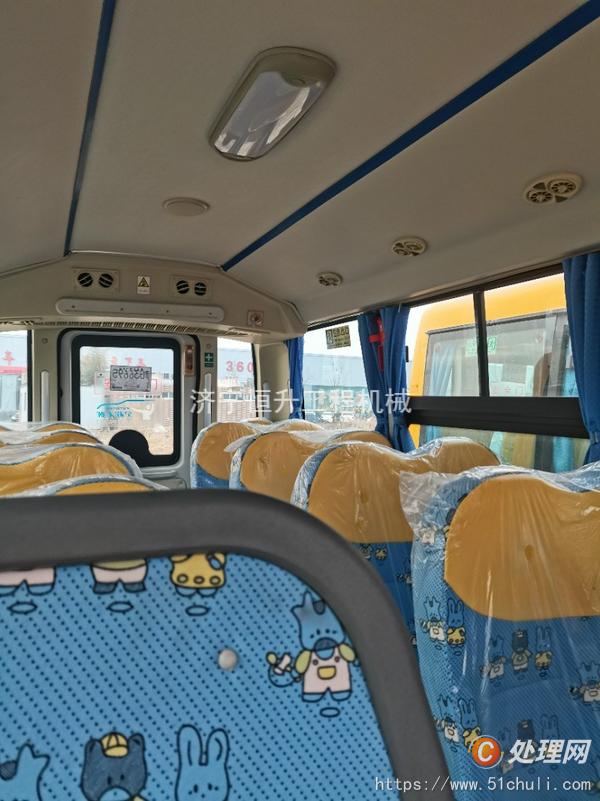 二手校車