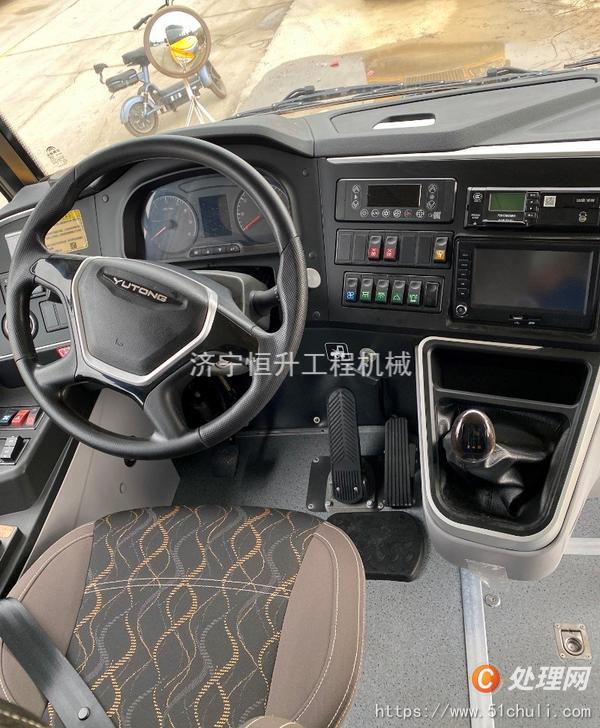 二手校車