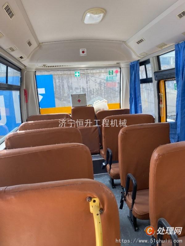 二手校車