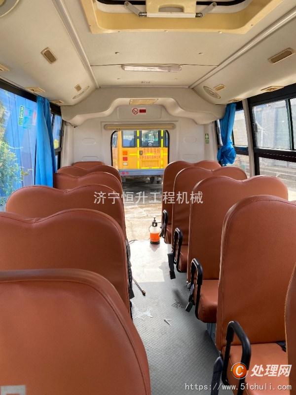 二手校車