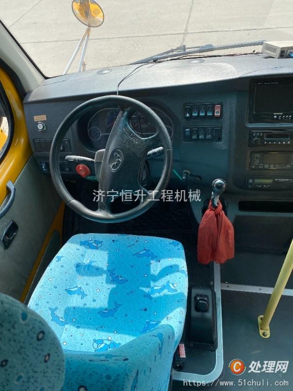 二手校車