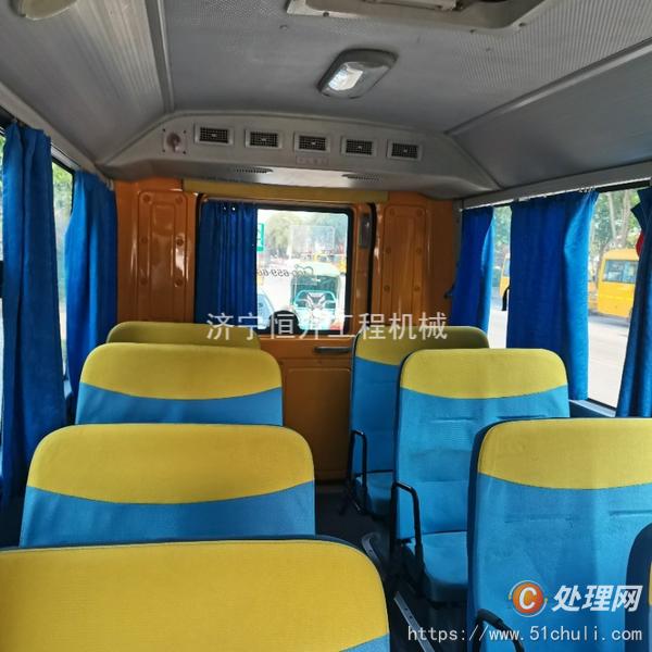 二手校車