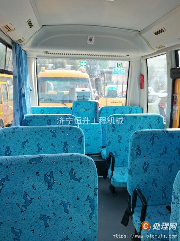 二手校車