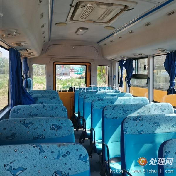 二手校車