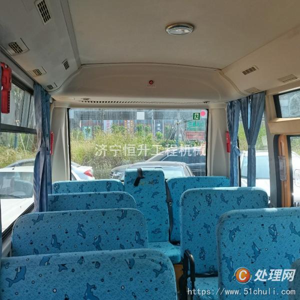 二手校車