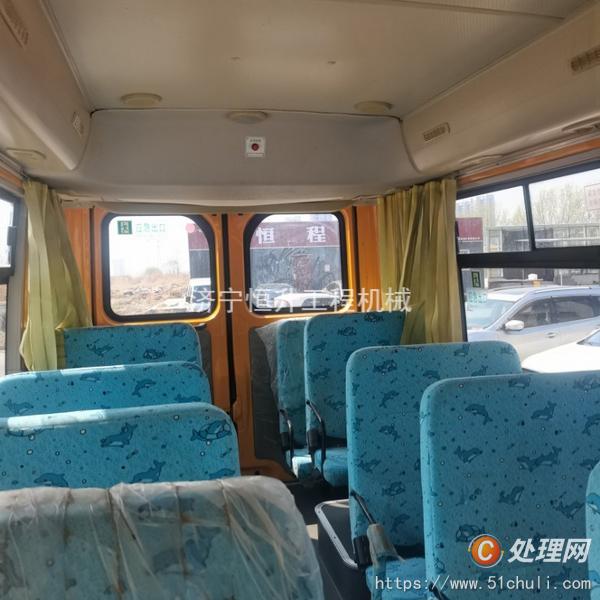二手校車