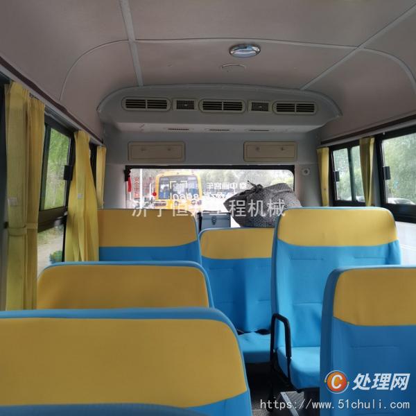 二手校車