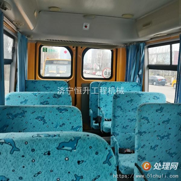 二手校車