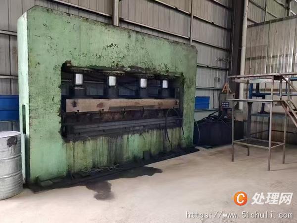 二手折彎機