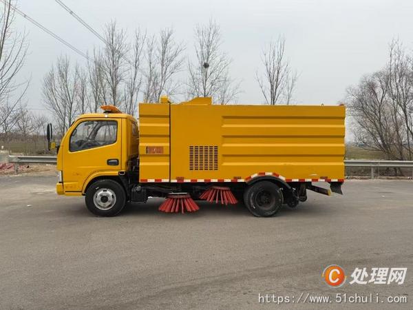 二手掃路車