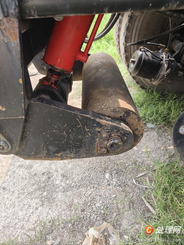 二手勾臂式垃圾車