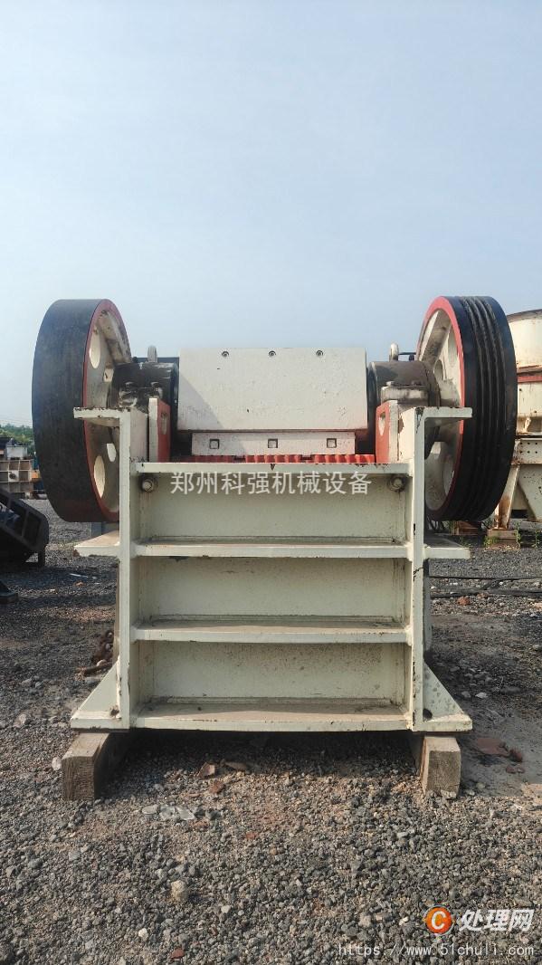 二手顎式破碎機(jī)