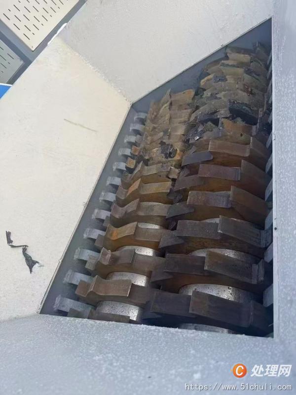 二手撕碎機