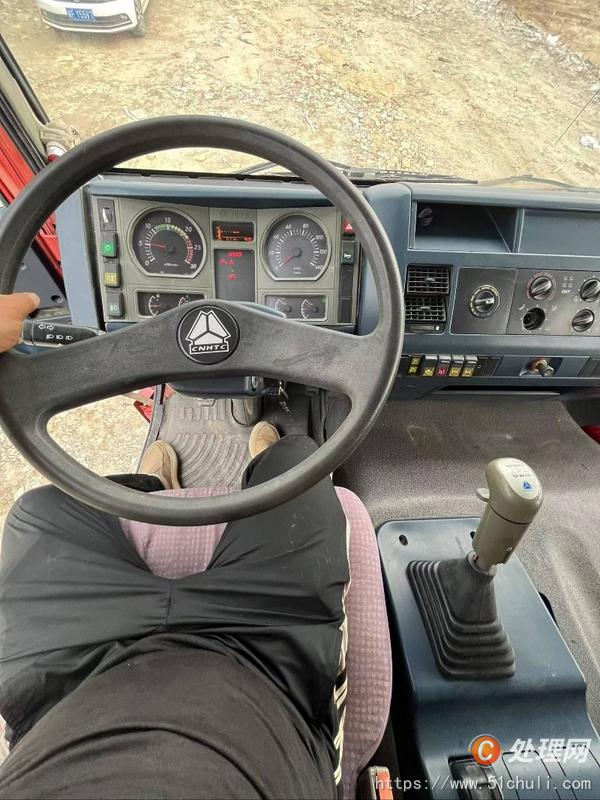 二手自卸車