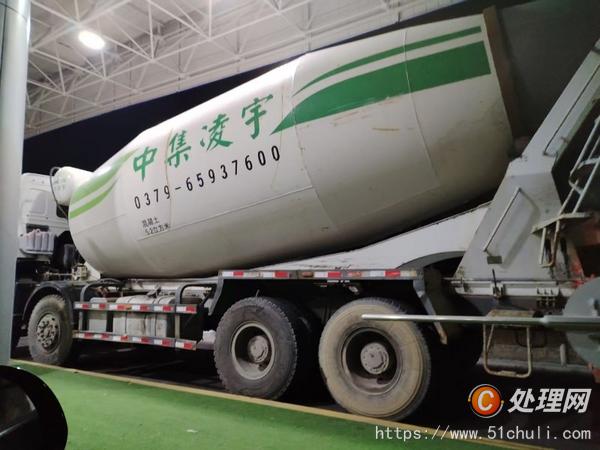 二手混凝土攪拌罐車(chē)