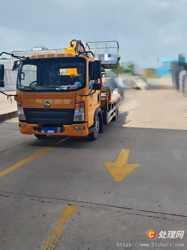 二手高空作業(yè)車