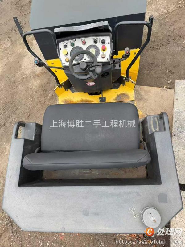 二手壓路機(jī)