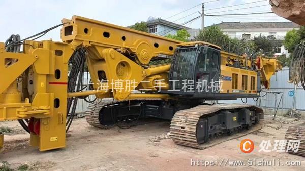 二手挖掘機