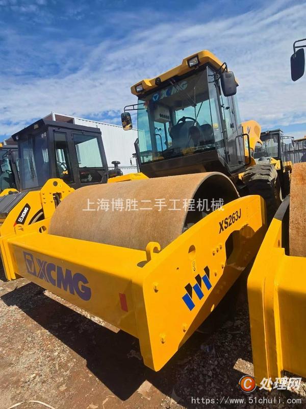 二手振動(dòng)壓路機(jī)