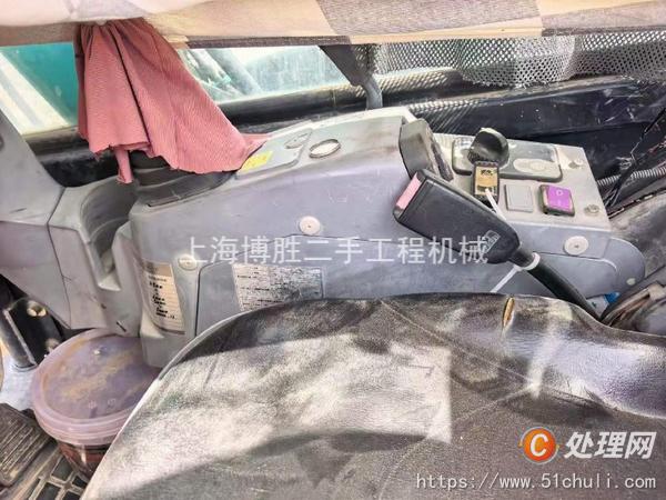 二手挖掘機
