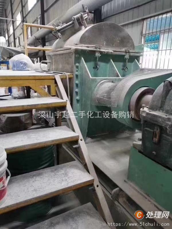 出售二手2000升液压翻缸翻盖捏合机设施