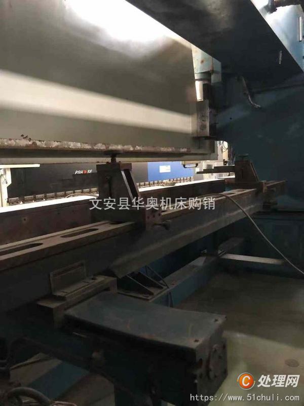 二手?jǐn)?shù)控折彎機(jī)