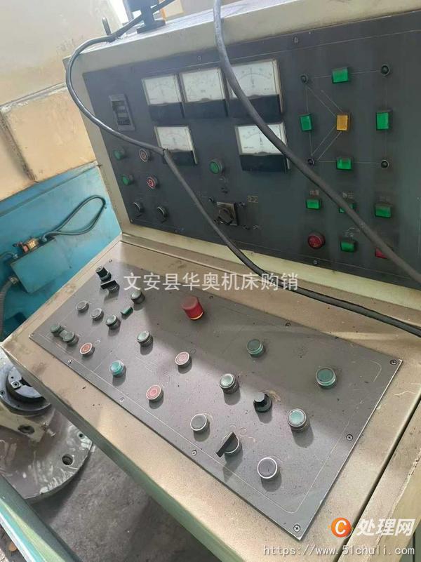 二手滾齒機