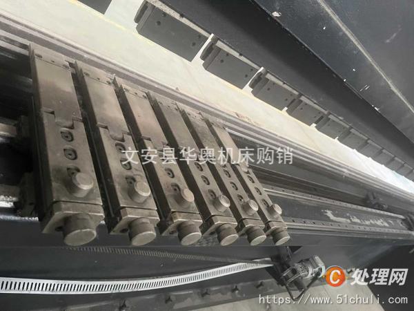 二手折彎機