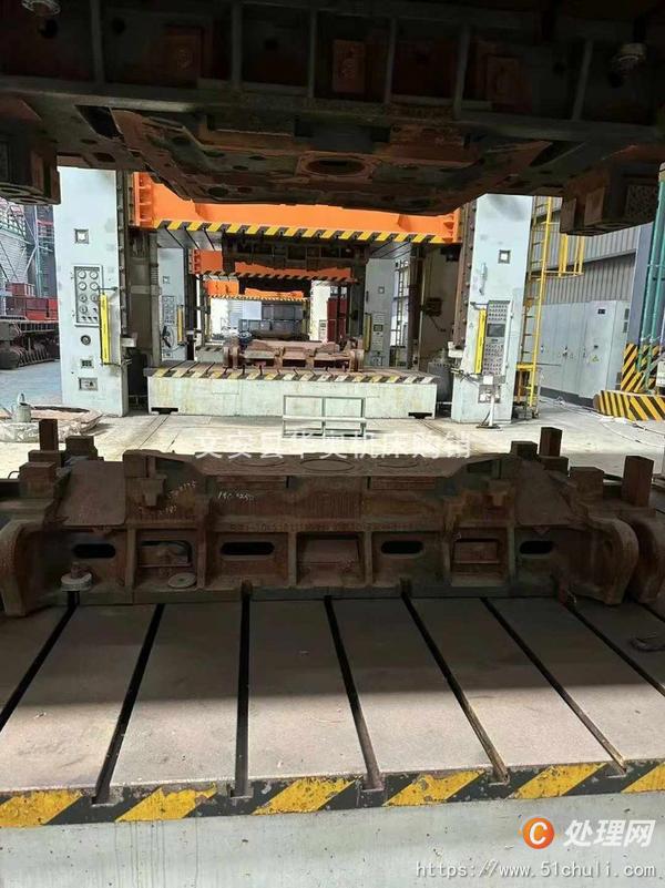 二手液壓機(jī)