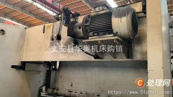 二手?jǐn)?shù)控折彎機(jī)