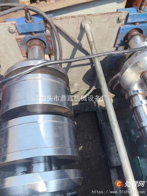二手彩鋼瓦機(jī)