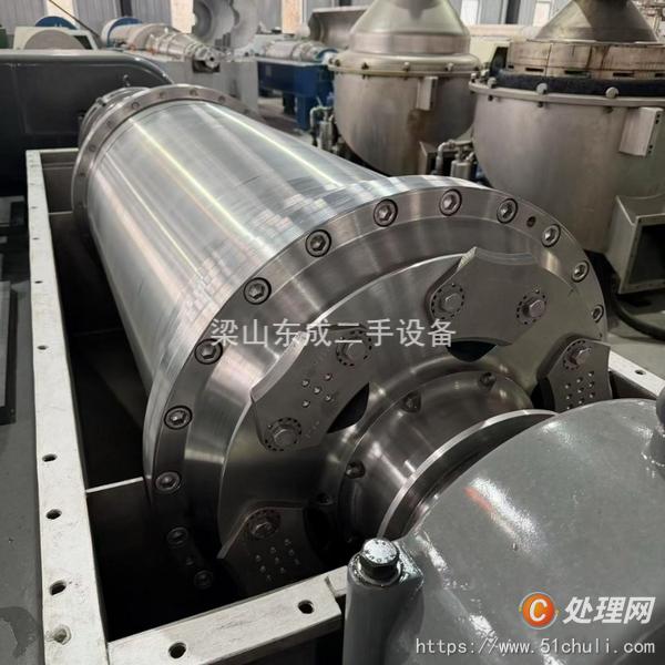 二手臥螺離心機(jī)