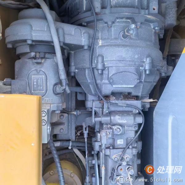 二手挖掘機(jī)