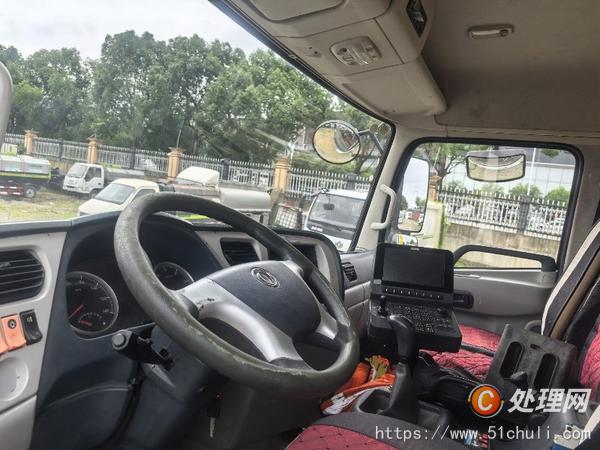 二手掃路車