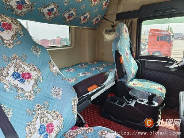 二手牽引車