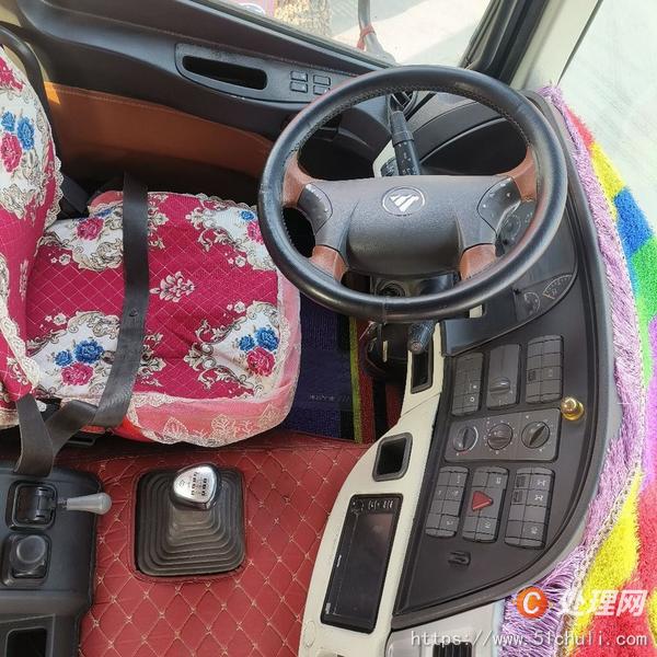 二手牽引車
