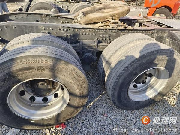 二手牽引車